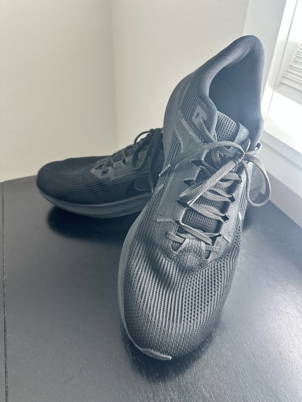 Nike Men's Black Mesh Athletic Trainers